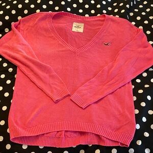 Hollister Women's V-Neck Sweater in Bright Pink